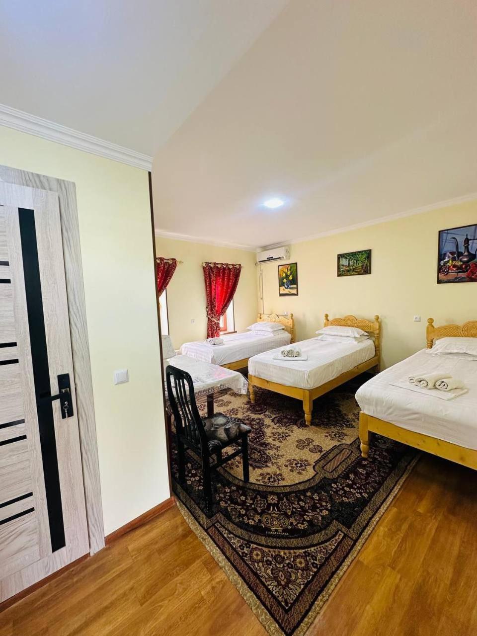 Parivash Guest House Buchara Buitenkant foto